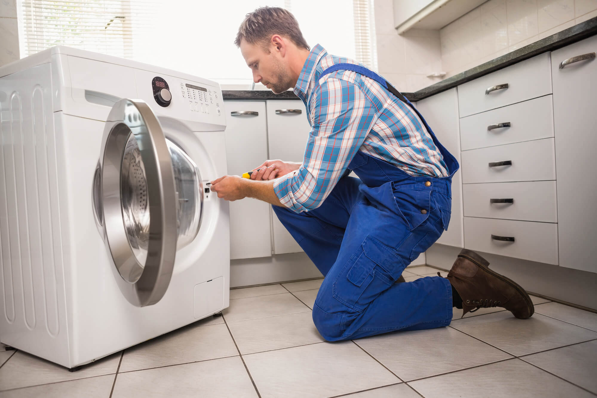 Conserto de máquina de lavar: faça você mesmo os reparos | Triider